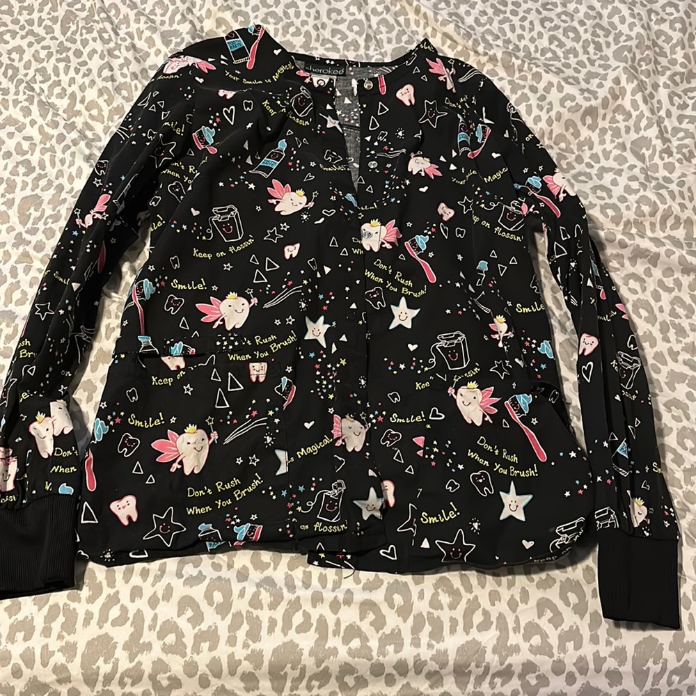 Dental scrub jacket